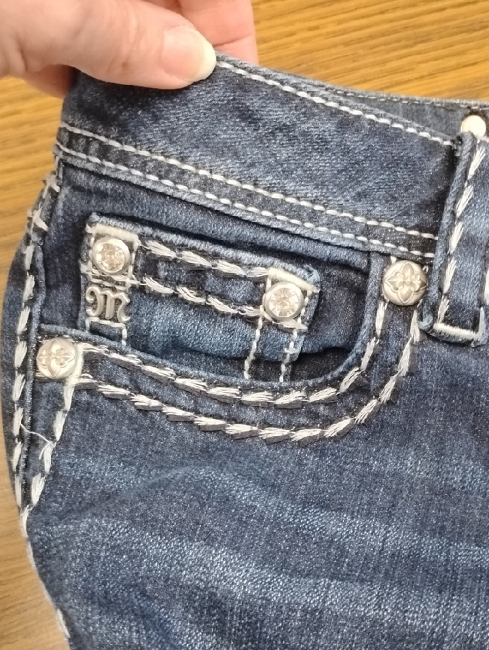 Miss Me Indigo Bootcut Jeans with White Stitching, Sz 30 - Picture 5 of 12